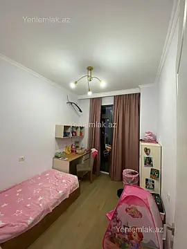 Satılır 3 otaqlı yeni tikili 73 m²