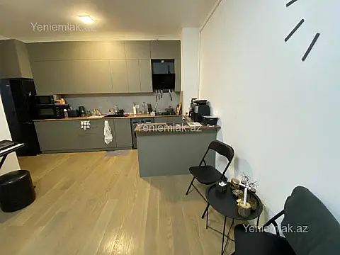 Satılır 3 otaqlı yeni tikili 73 m²