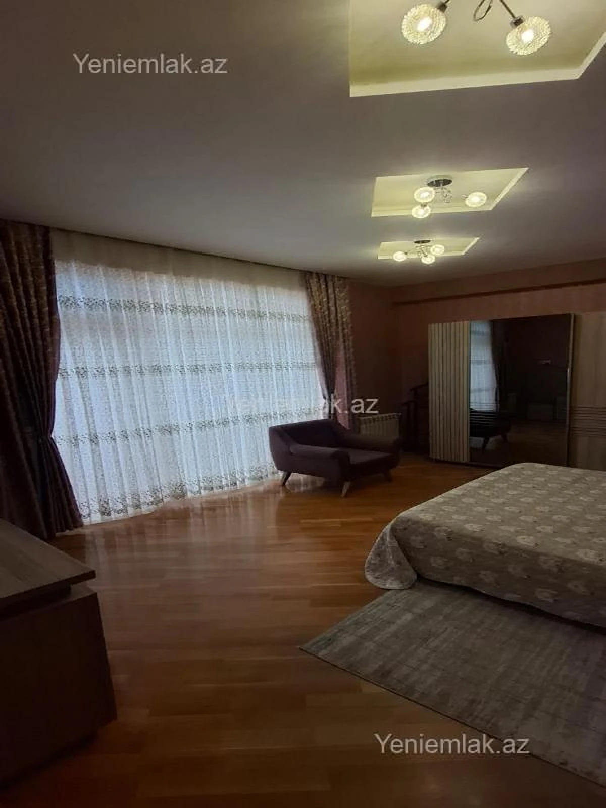 Satılır 4 otaqlı yeni tikili 131 m²