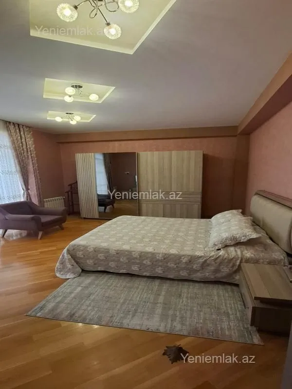 Satılır 4 otaqlı yeni tikili 131 m²