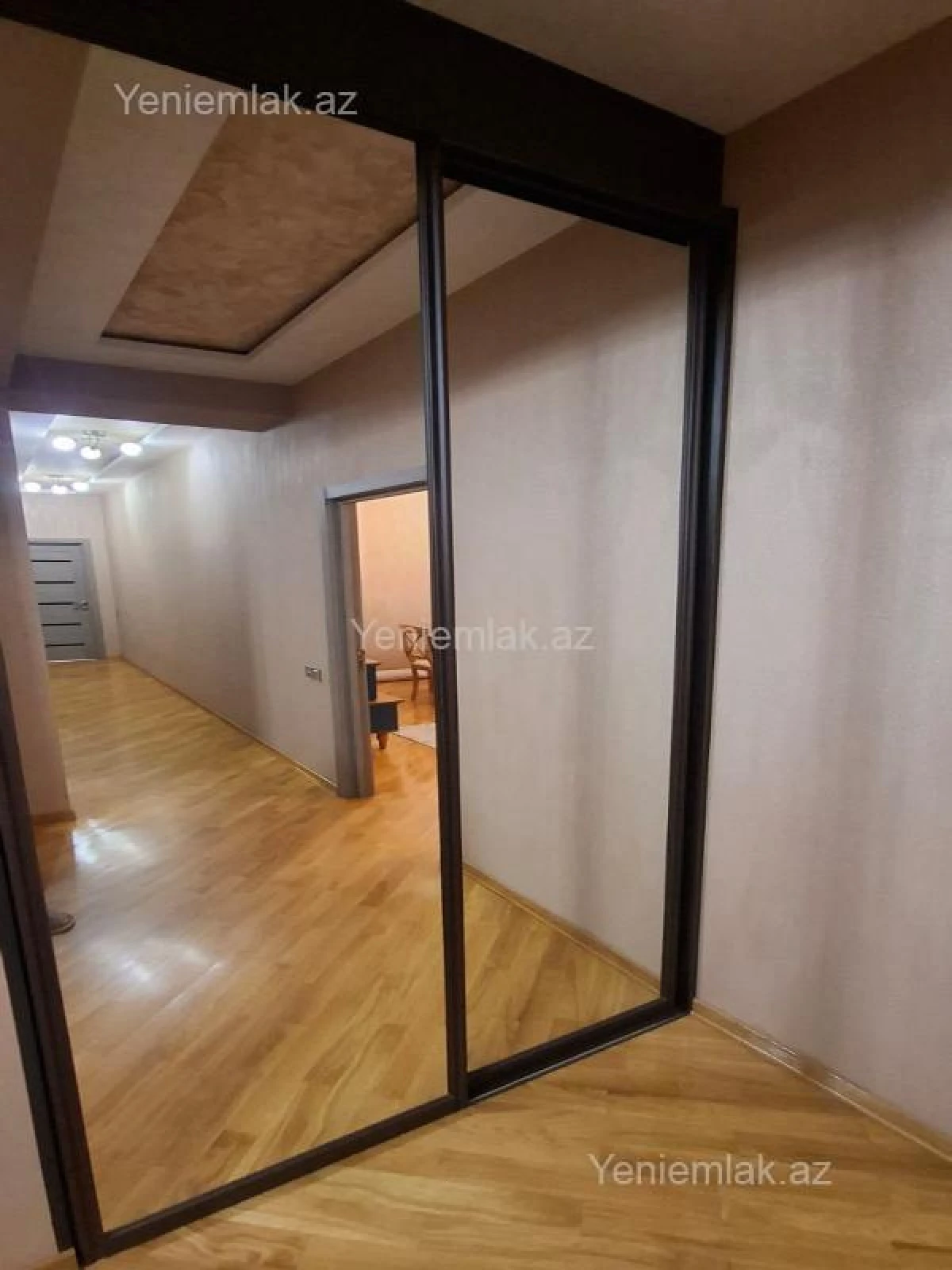 Satılır 4 otaqlı yeni tikili 131 m²