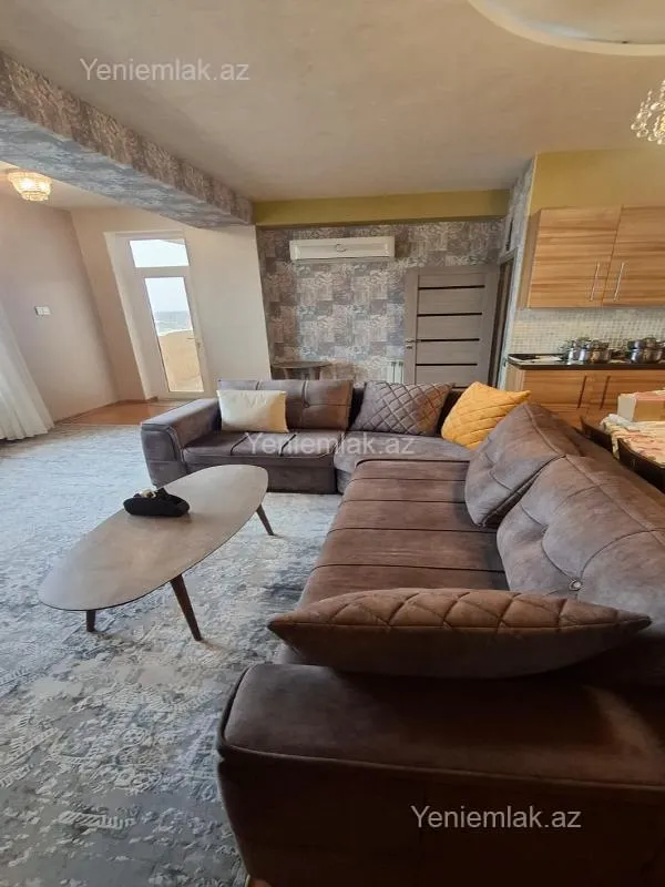 Satılır 4 otaqlı yeni tikili 131 m²