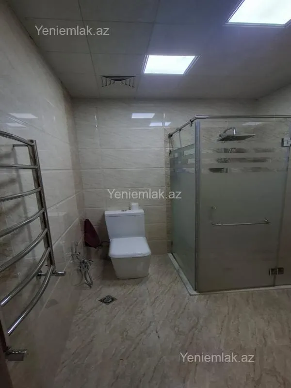 Satılır 4 otaqlı yeni tikili 131 m²