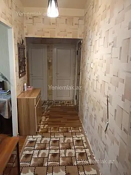 Satılır 2 otaqlı köhnə tikili 65 m²