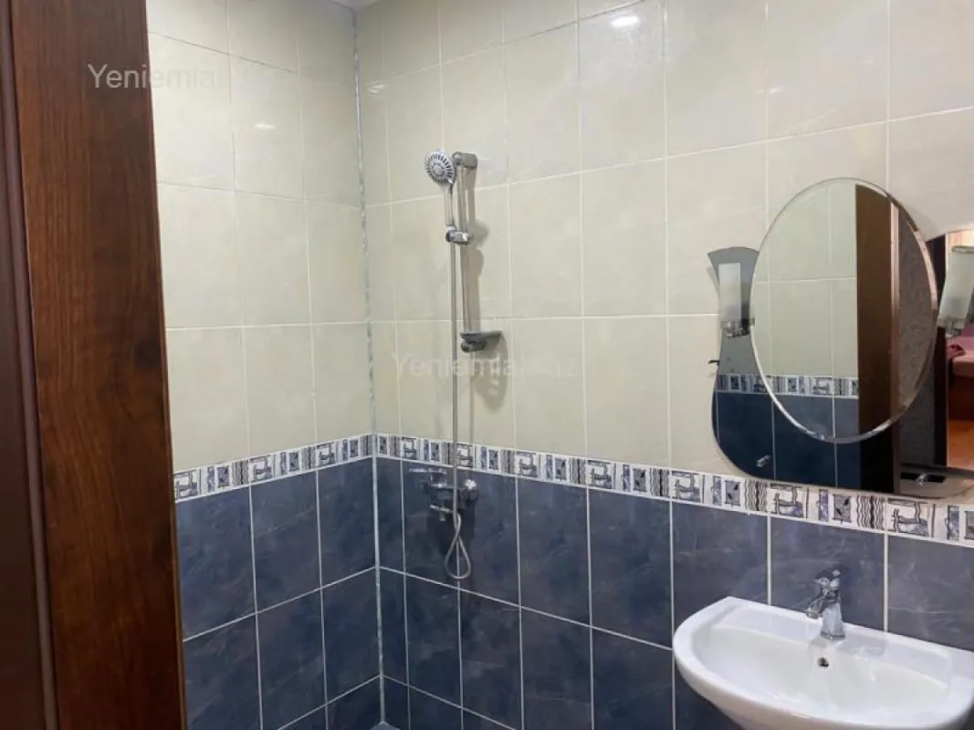 Satılır 3 otaqlı yeni tikili 94 m²