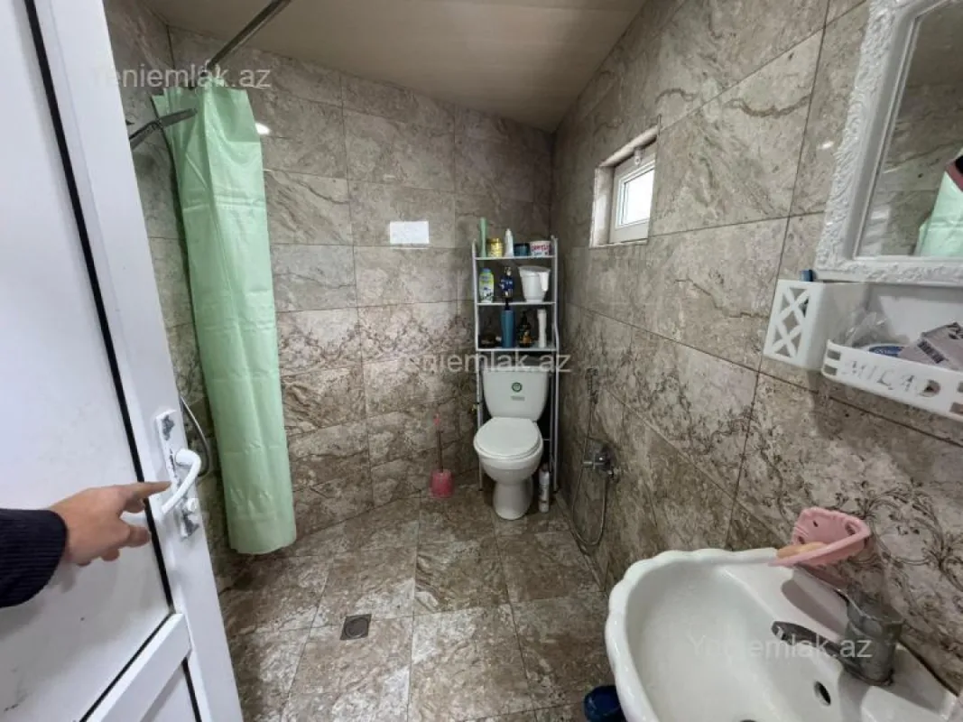 Satılır 3 otaqlı həyət evi 100 m²