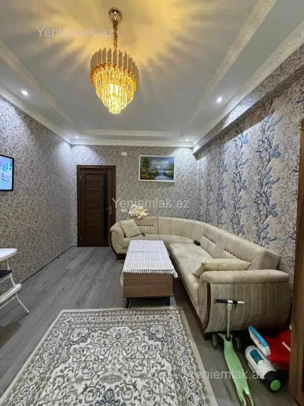 Satılır 2 otaqlı yeni tikili 60 m²