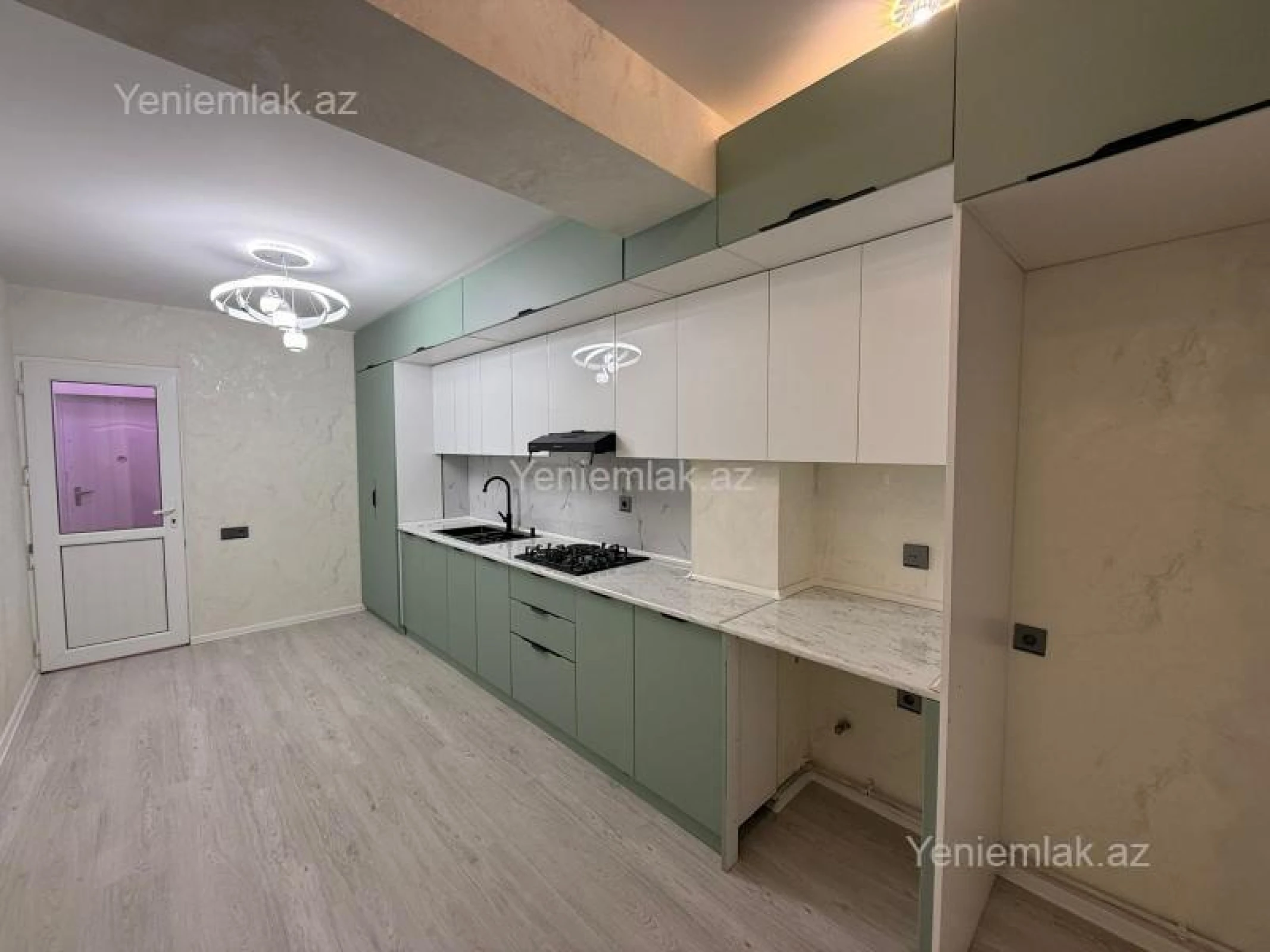 Satılır 3 otaqlı köhnə tikili 60 m²