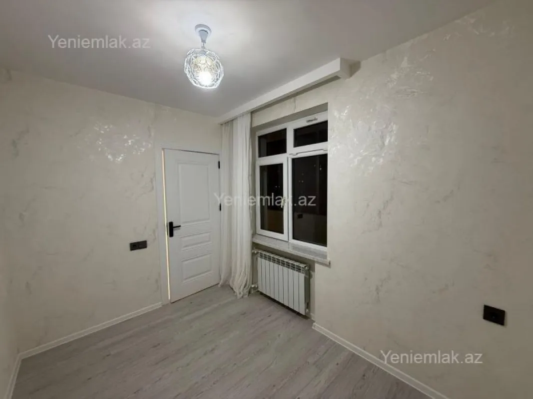 Satılır 3 otaqlı köhnə tikili 60 m²