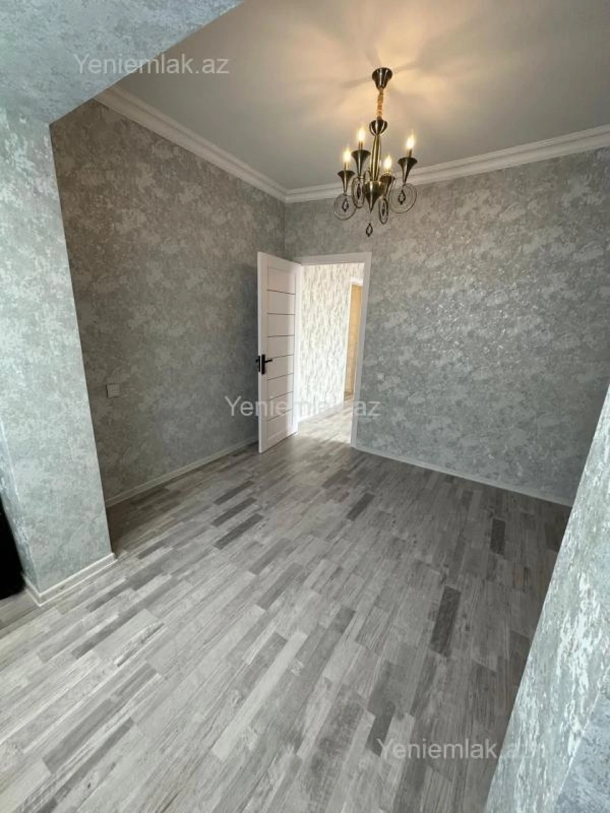 Satılır 2 otaqlı köhnə tikili 45 m²