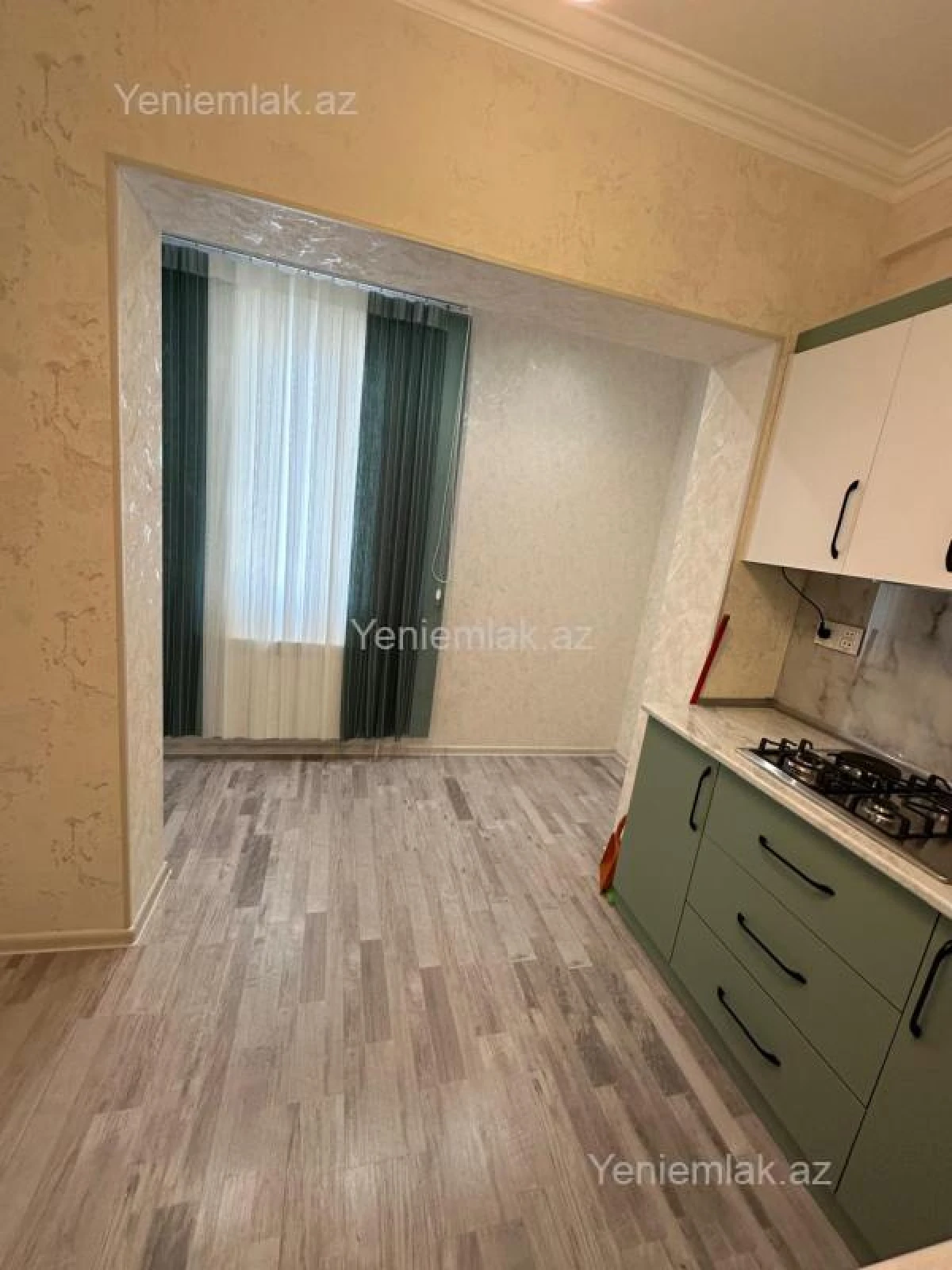 Satılır 2 otaqlı köhnə tikili 45 m²