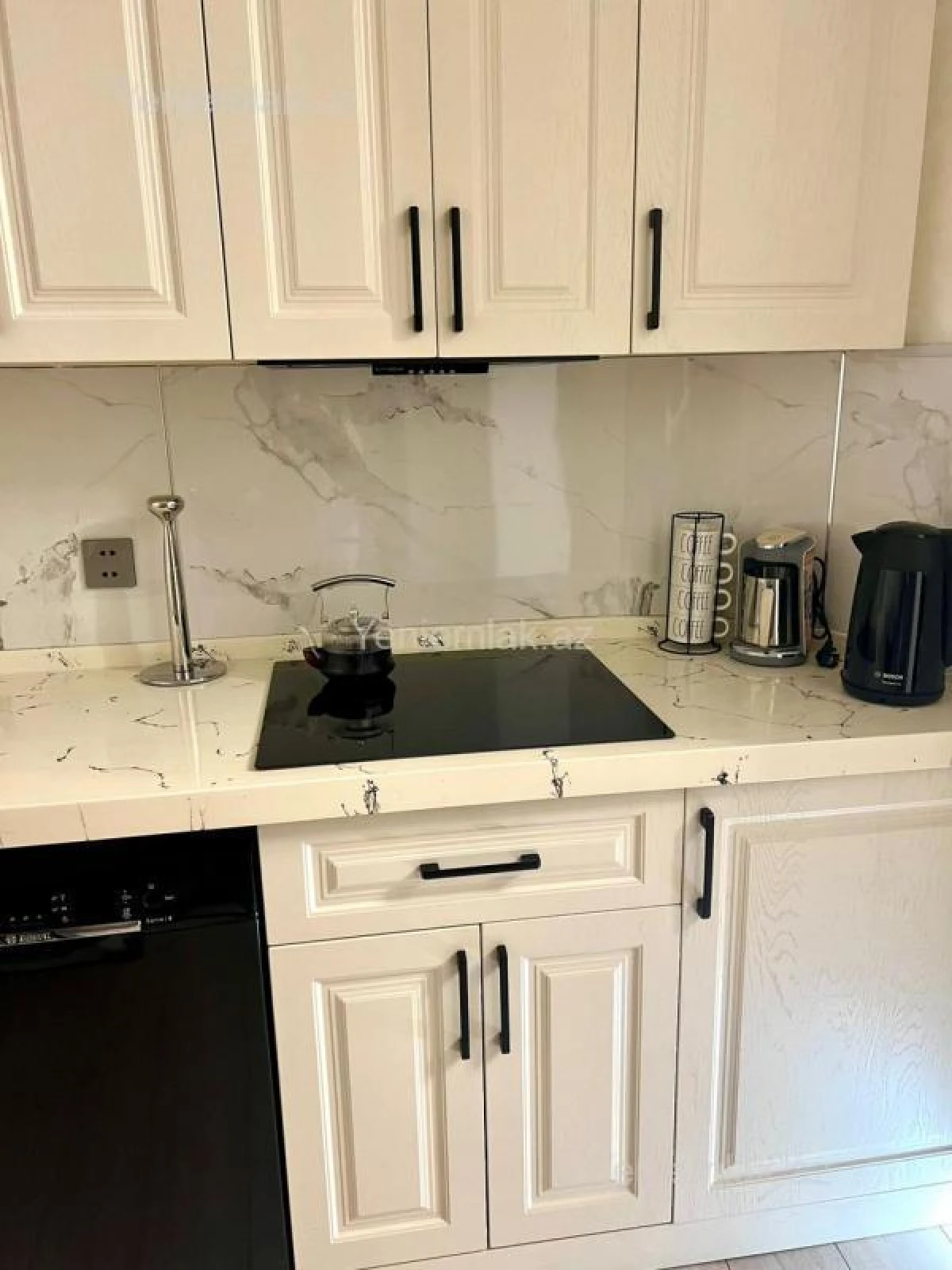 Satılır 2 otaqlı yeni tikili 60 m²