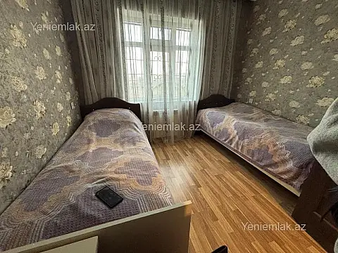 Satılır 3 otaqlı köhnə tikili 75 m²