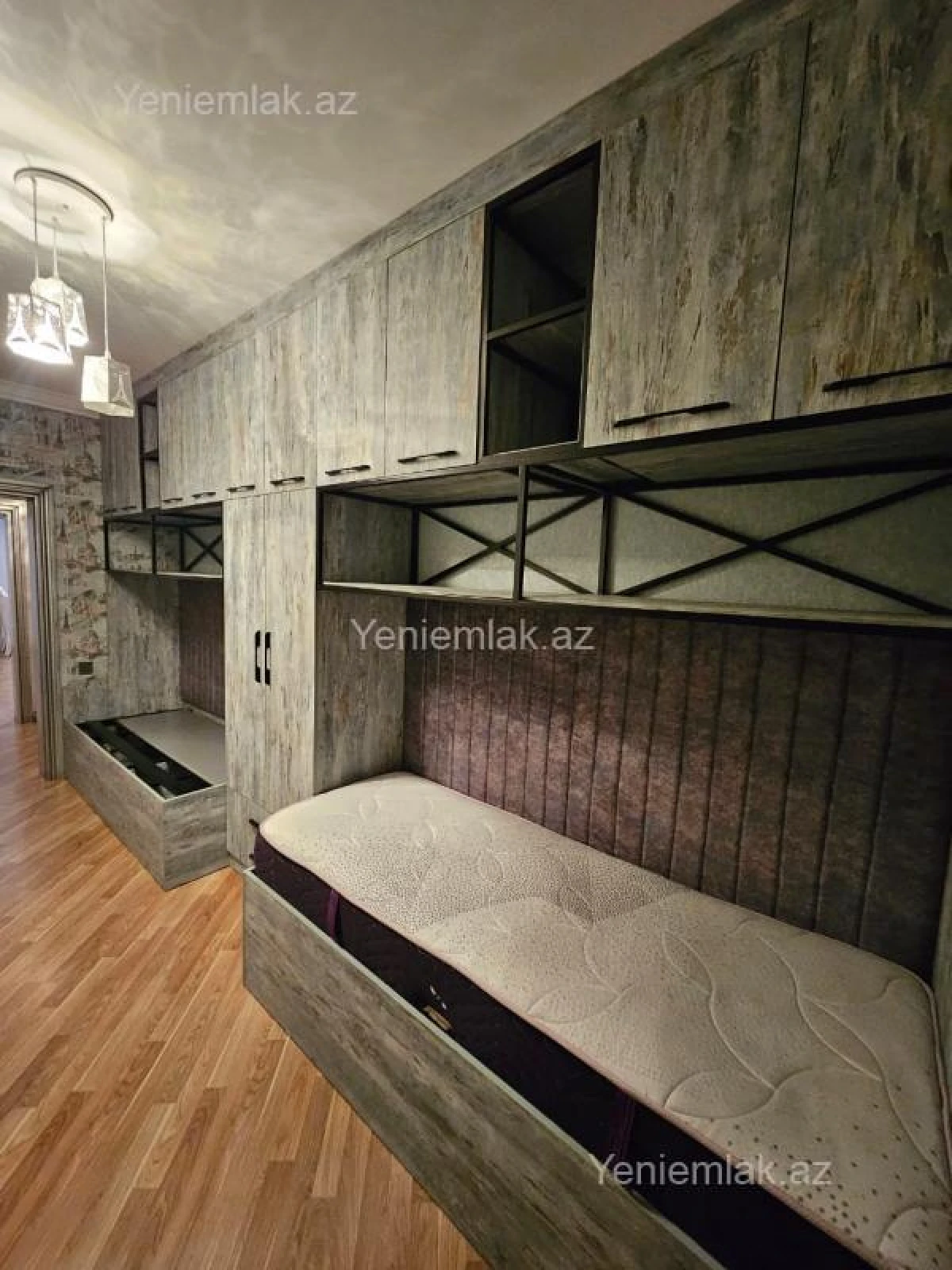 Satılır 3 otaqlı yeni tikili 102 m²