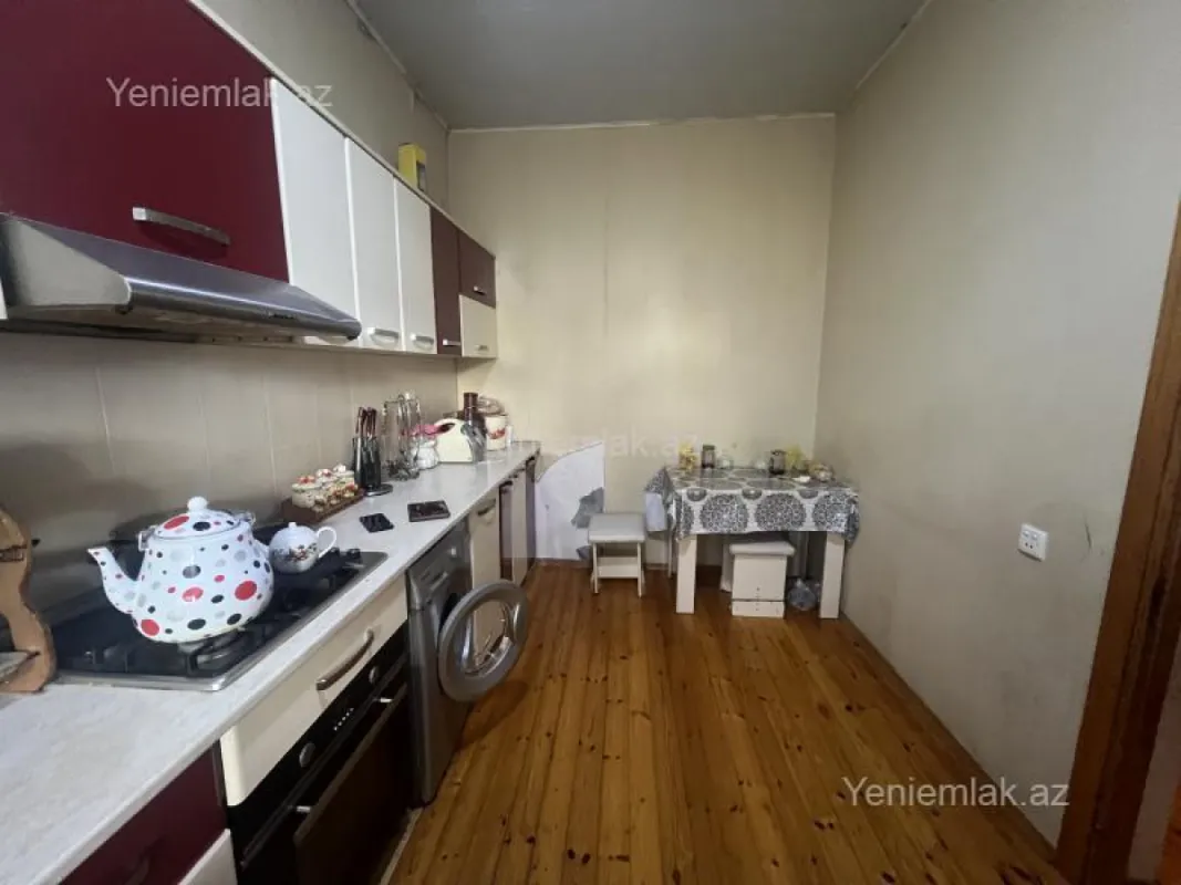 Satılır 3 otaqlı həyət evi 100 m²