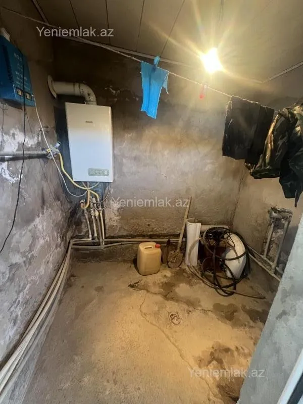 Satılır 3 otaqlı həyət evi 100 m²