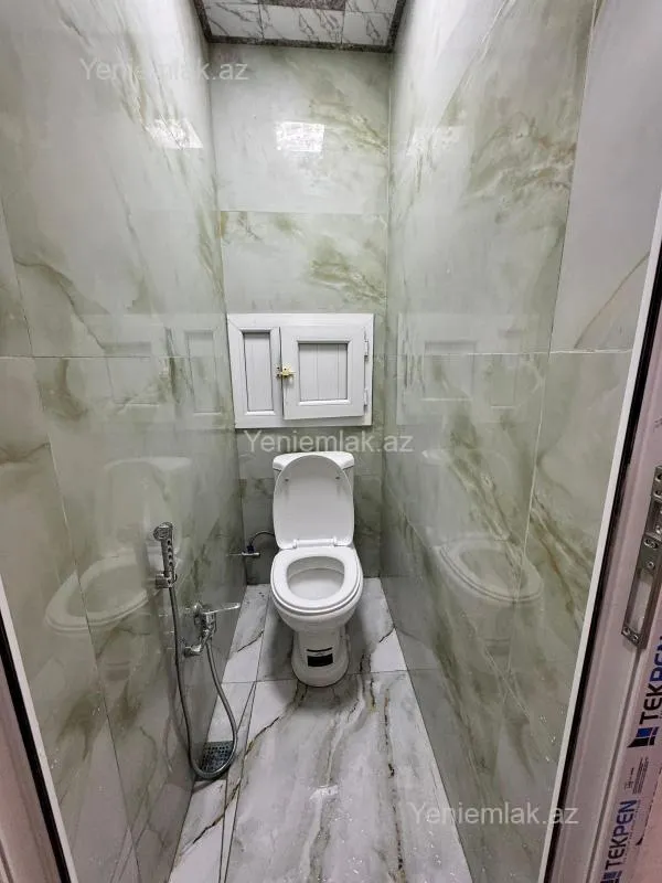 Satılır 3 otaqlı köhnə tikili 90 m²