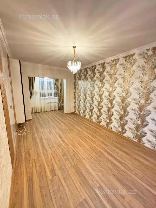 Satılır 3 otaqlı köhnə tikili 90 m²