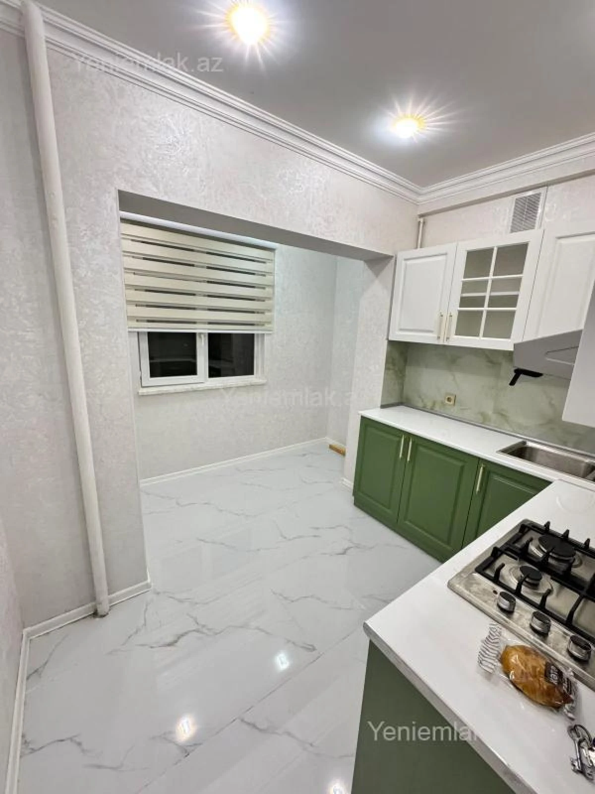 Satılır 3 otaqlı köhnə tikili 90 m²