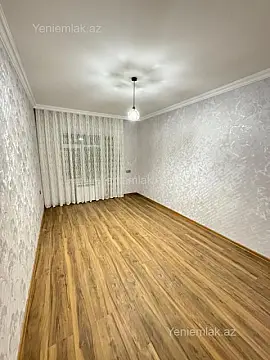 Satılır 3 otaqlı köhnə tikili 90 m²