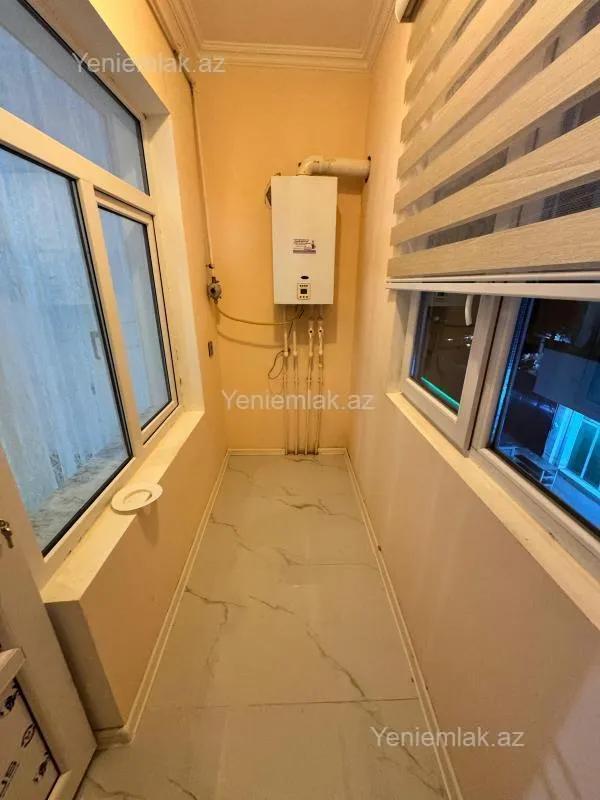 Satılır 3 otaqlı köhnə tikili 90 m²