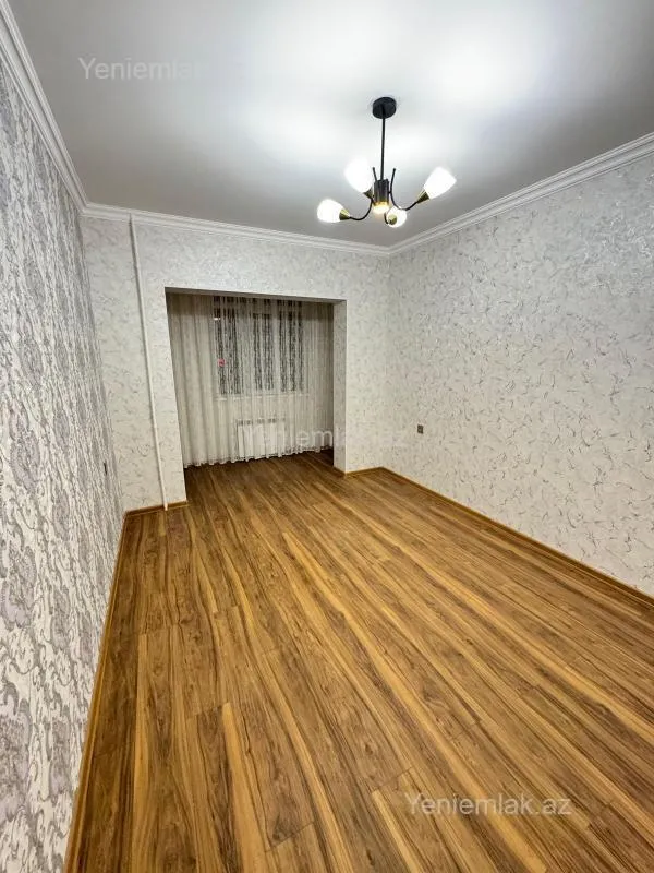 Satılır 3 otaqlı köhnə tikili 90 m²