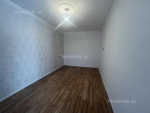 Satılır 4 otaqlı həyət evi 100 m²