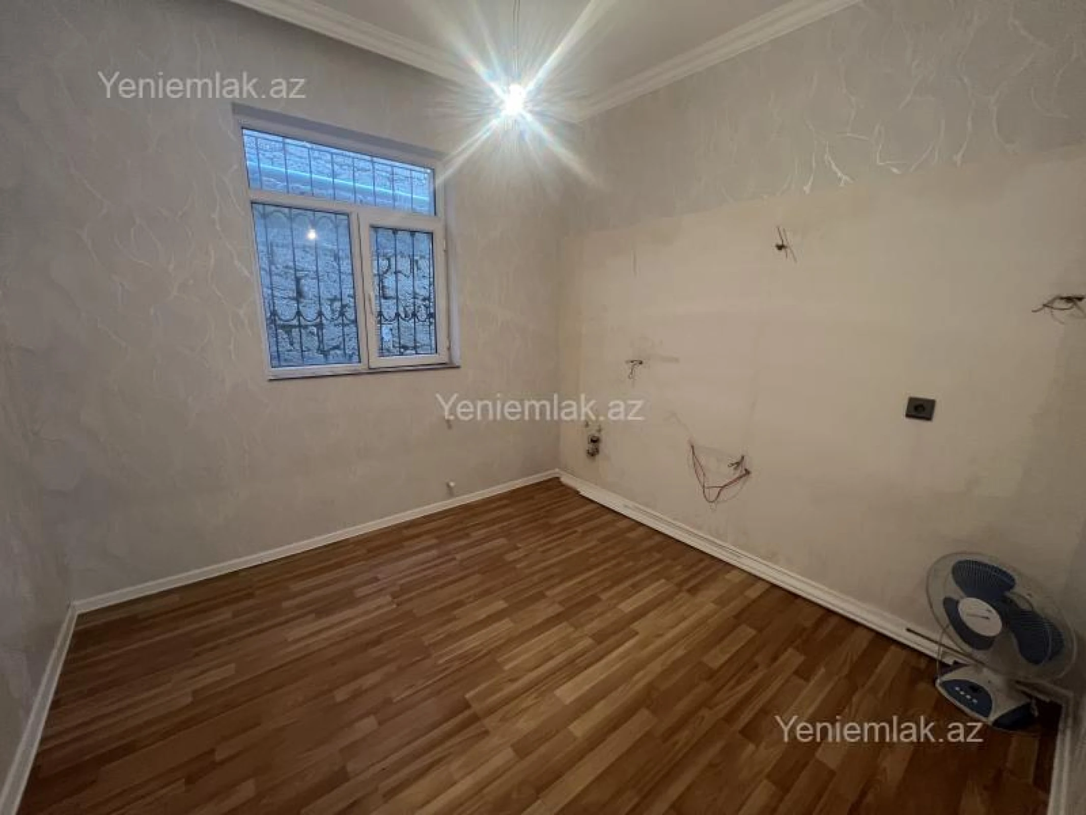 Satılır 4 otaqlı həyət evi 100 m²