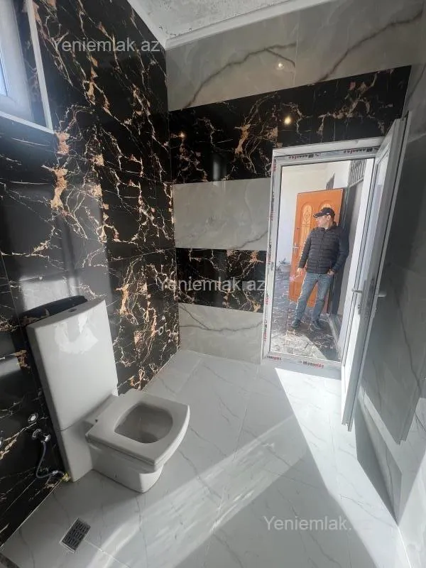 Satılır 4 otaqlı həyət evi 100 m²