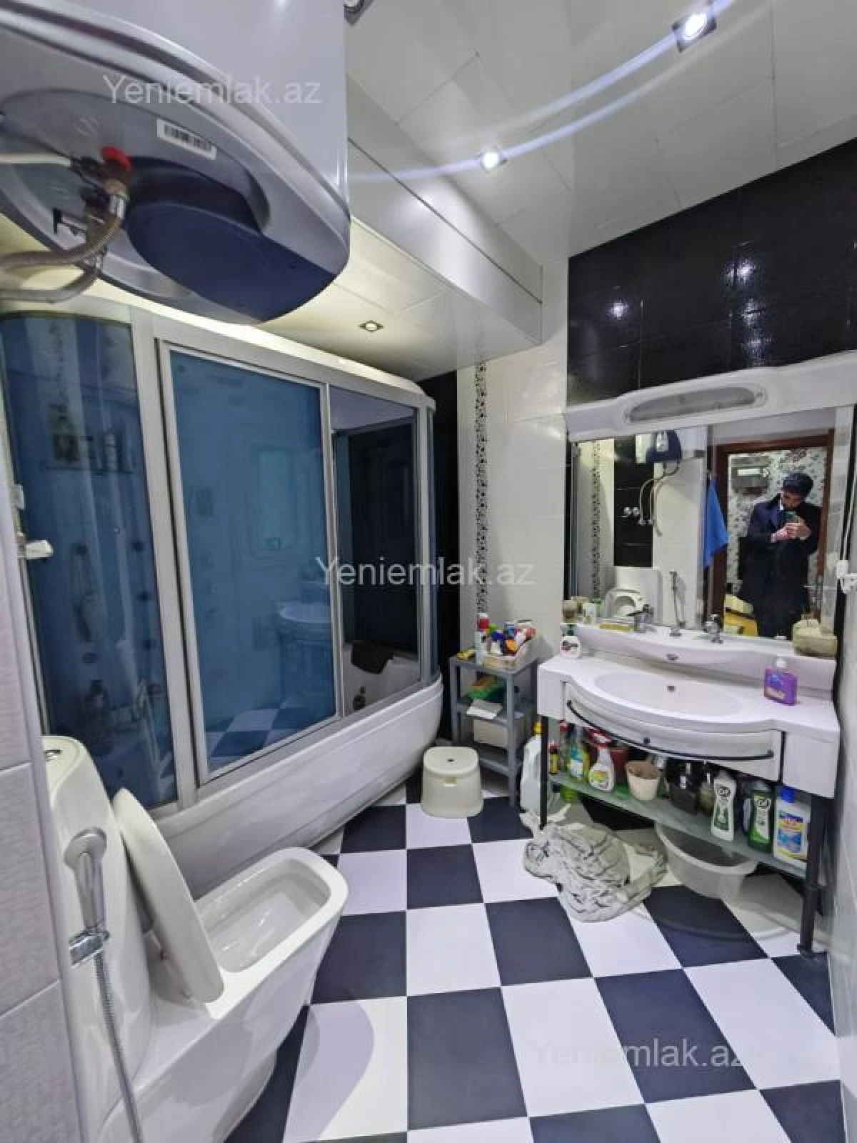 Satılır 3 otaqlı yeni tikili 130 m²