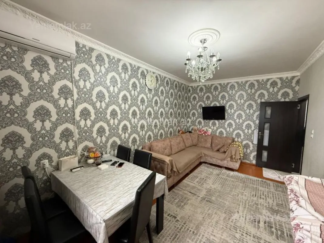 Satılır 2 otaqlı köhnə tikili 40 m²