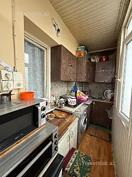 Satılır 2 otaqlı köhnə tikili 40 m²