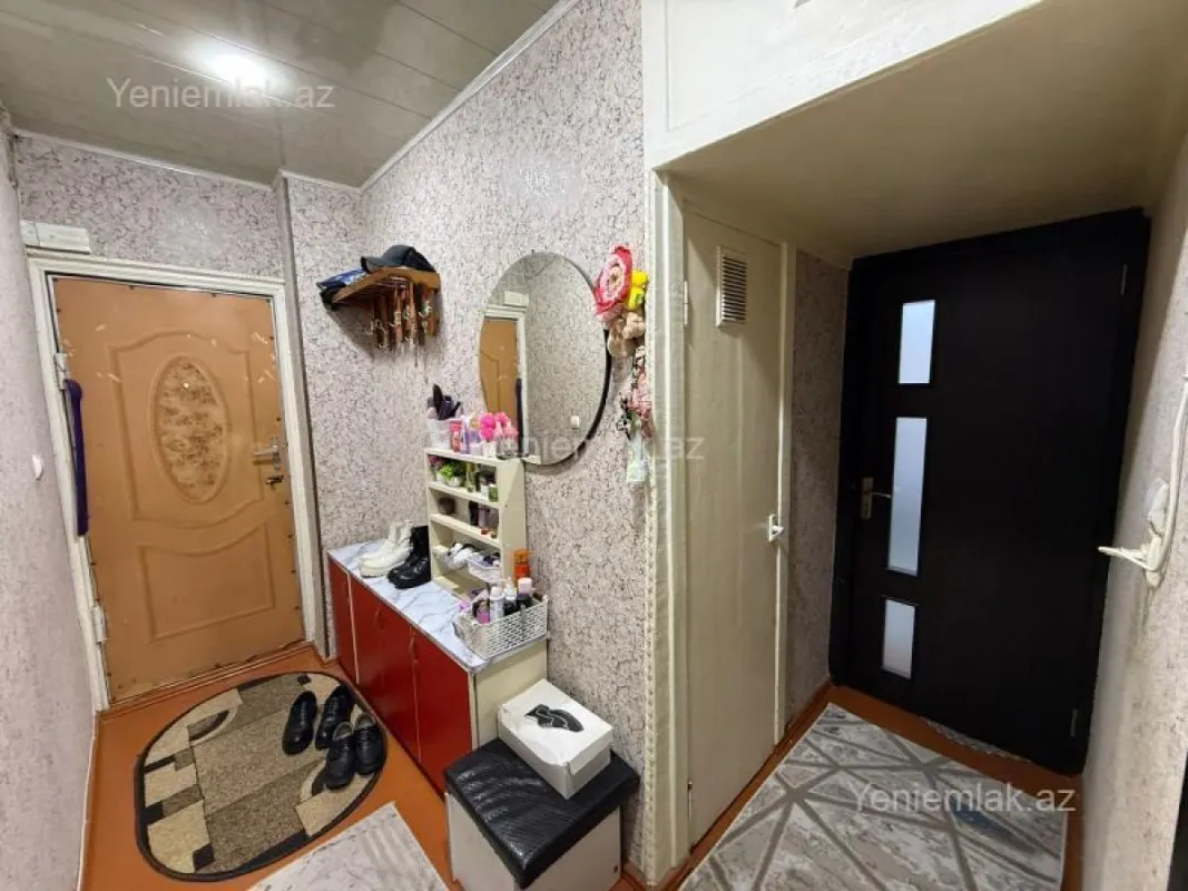 Satılır 2 otaqlı köhnə tikili 40 m²