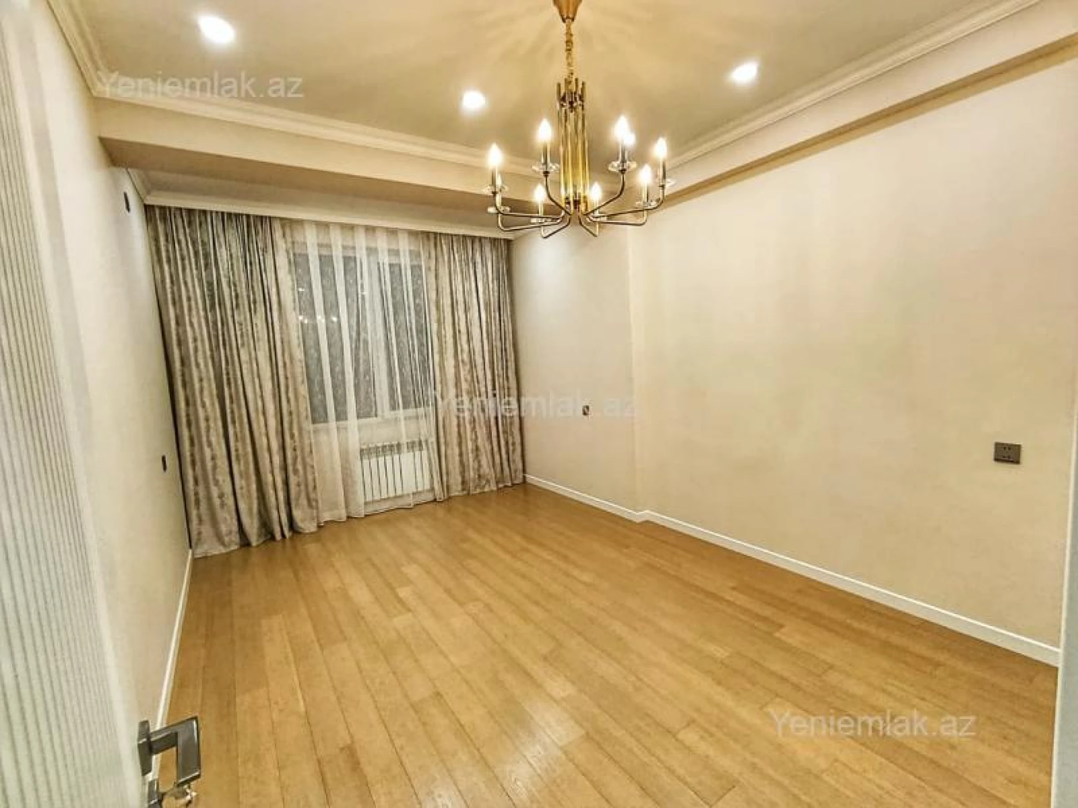 Satılır 3 otaqlı yeni tikili 92 m²