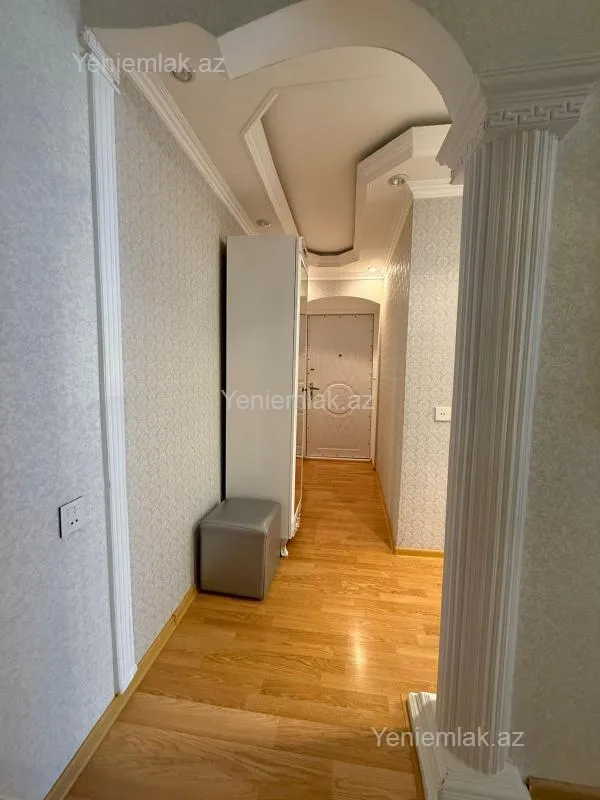 Satılır 2 otaqlı köhnə tikili 50 m²