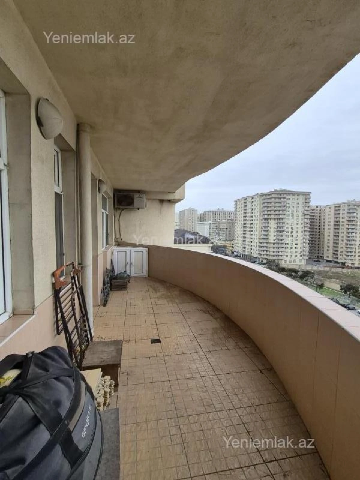 Satılır 2 otaqlı yeni tikili 91 m²