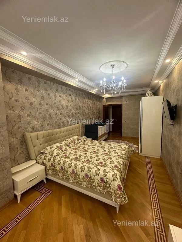 Satılır 2 otaqlı yeni tikili 88 m²