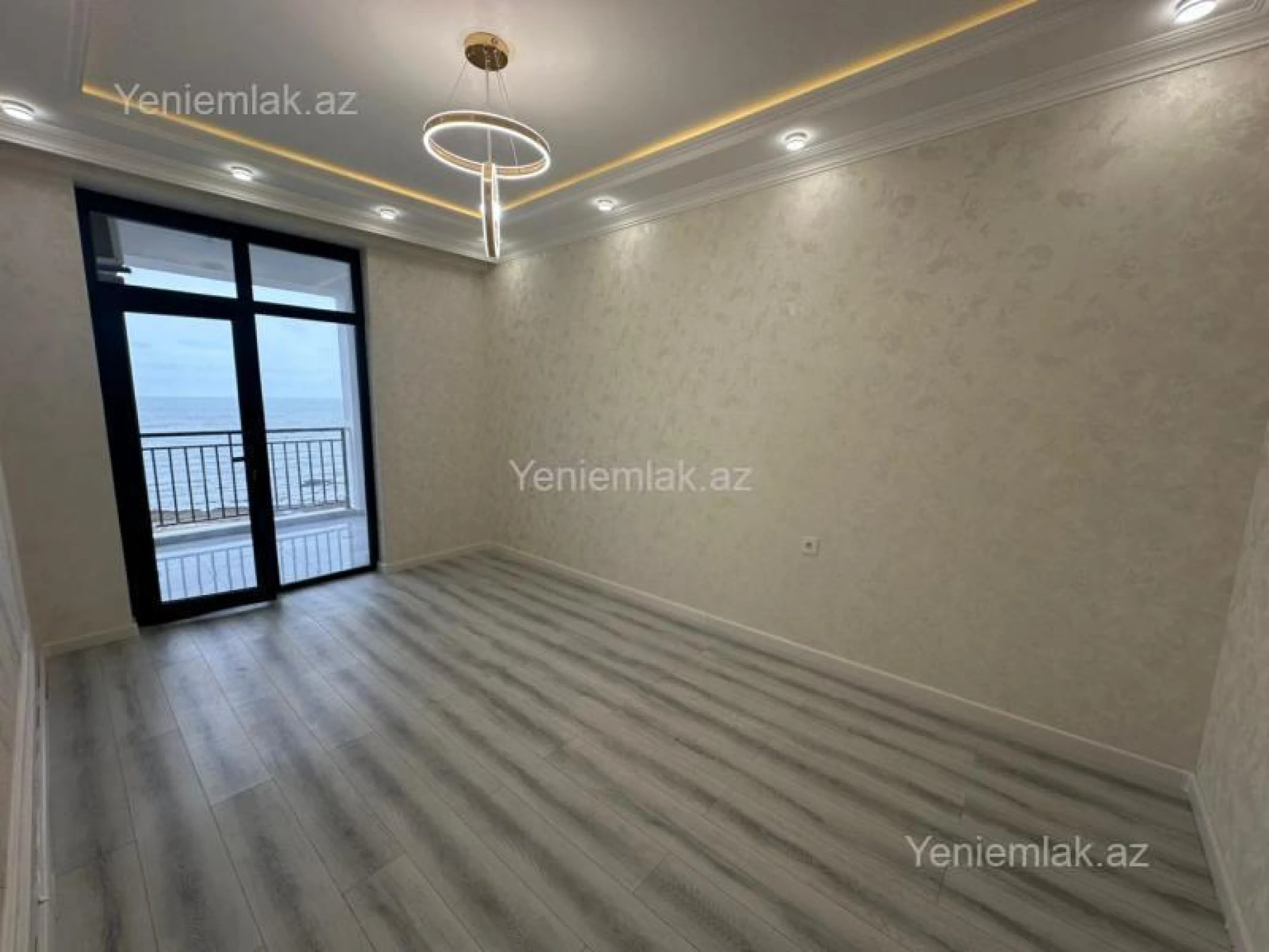 Satılır 2 otaqlı yeni tikili 66 m²
