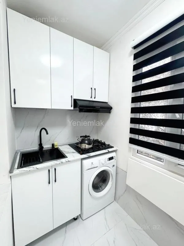 Satılır 2 otaqlı köhnə tikili 45 m²