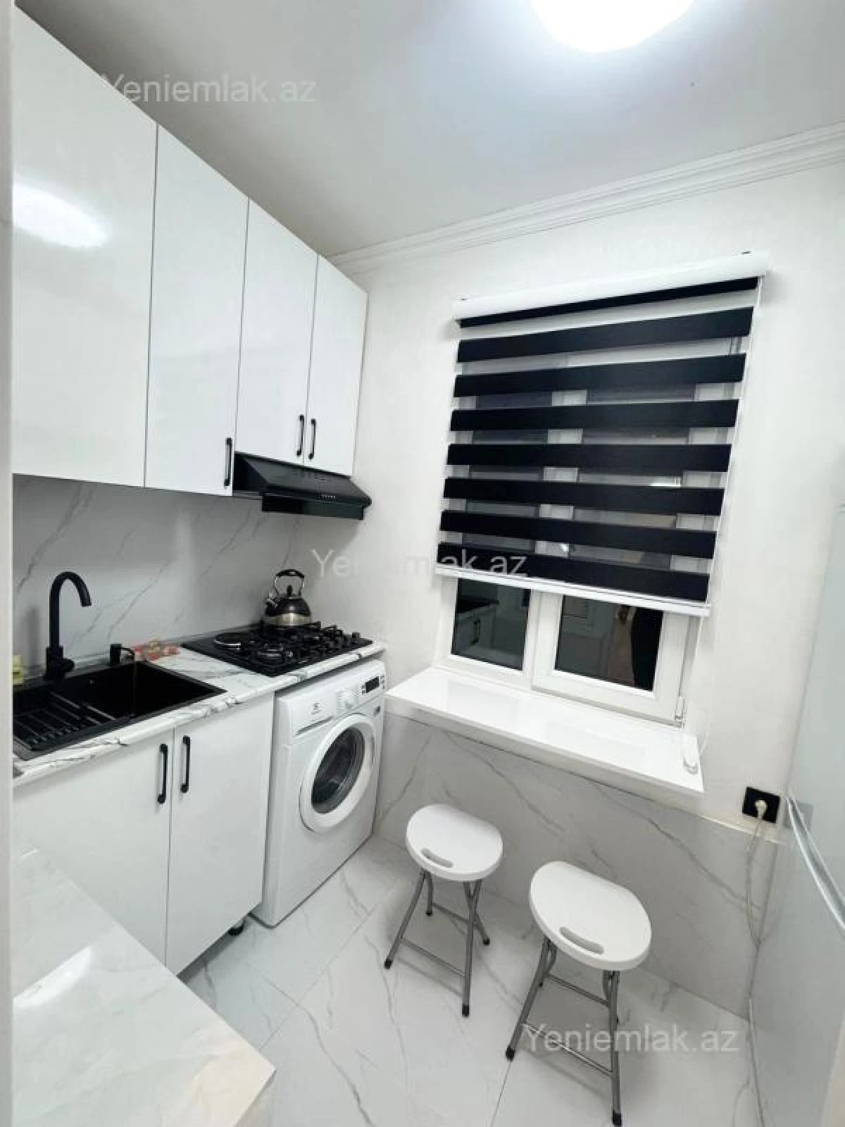 Satılır 2 otaqlı köhnə tikili 45 m²