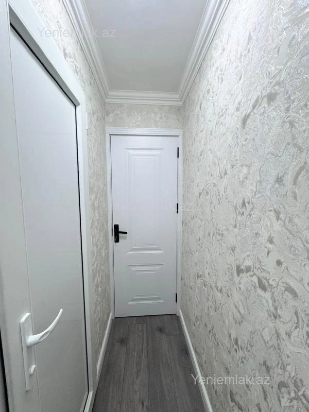 Satılır 2 otaqlı köhnə tikili 45 m²