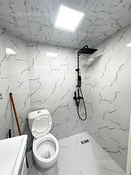 Satılır 2 otaqlı köhnə tikili 45 m²