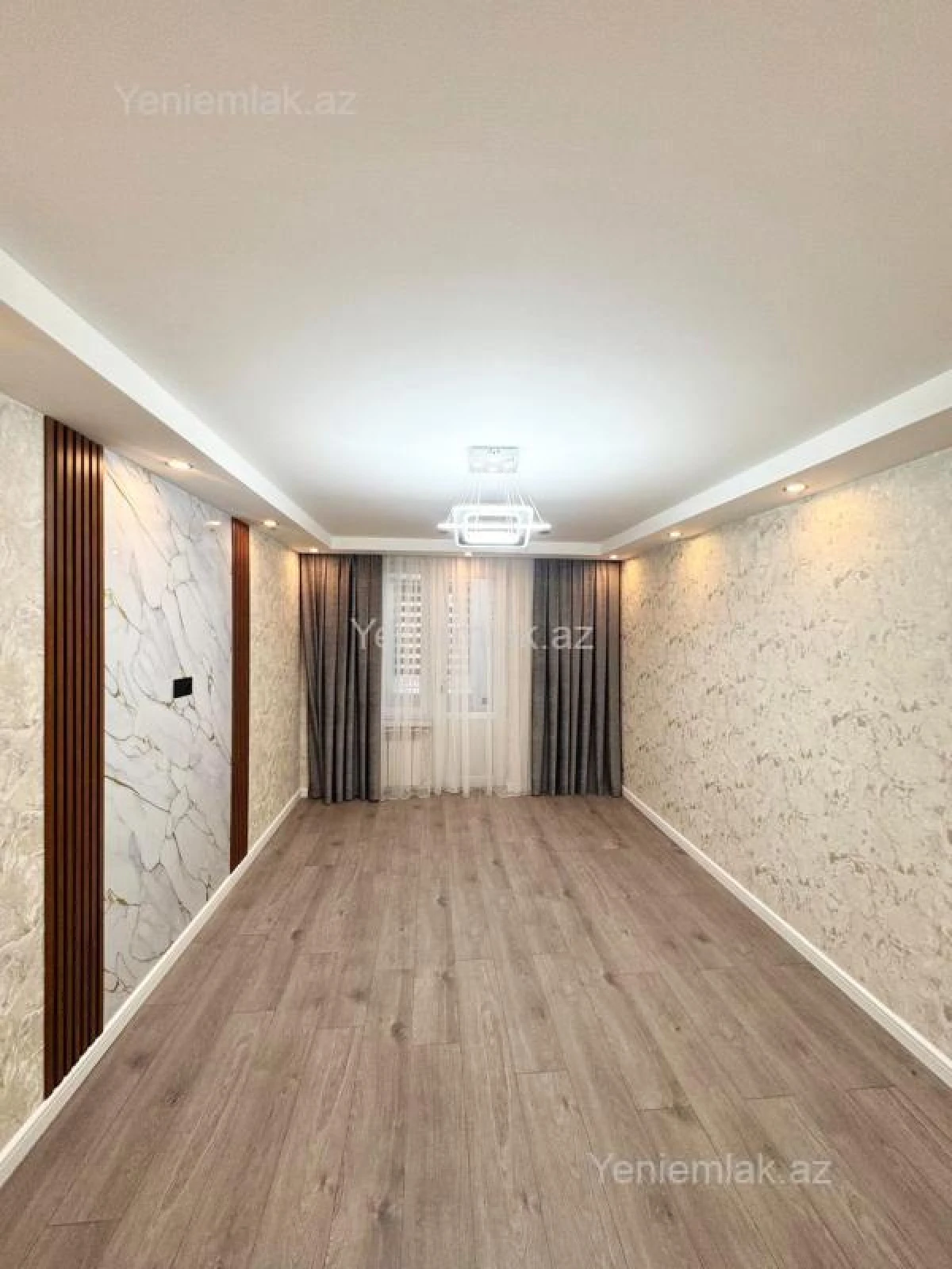 Satılır 2 otaqlı köhnə tikili 45 m²
