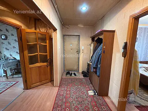 Satılır 3 otaqlı köhnə tikili 80 m²