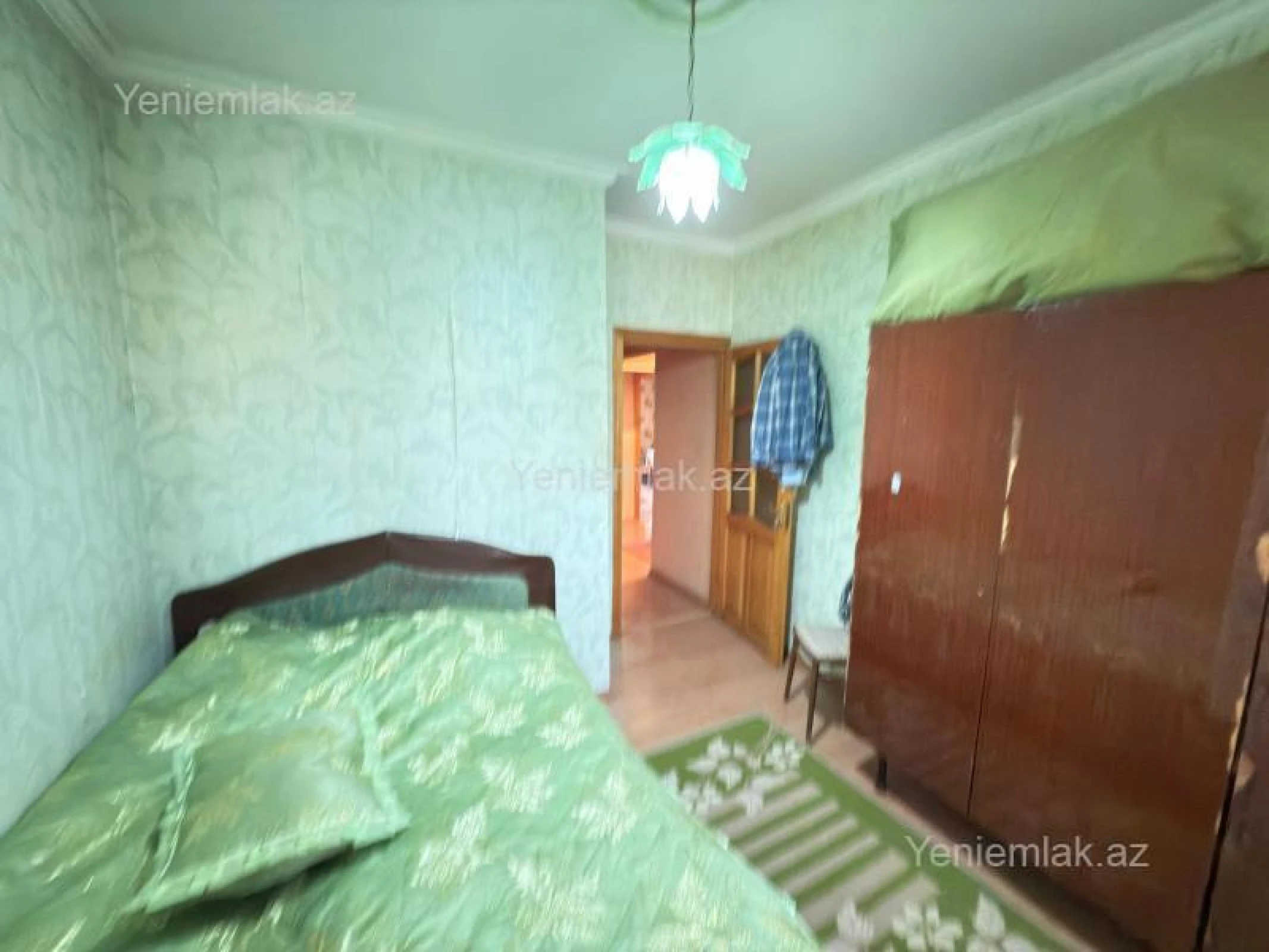 Satılır 3 otaqlı köhnə tikili 80 m²