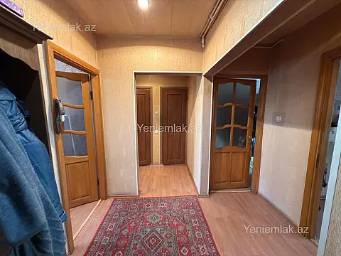 Satılır 3 otaqlı köhnə tikili 80 m²