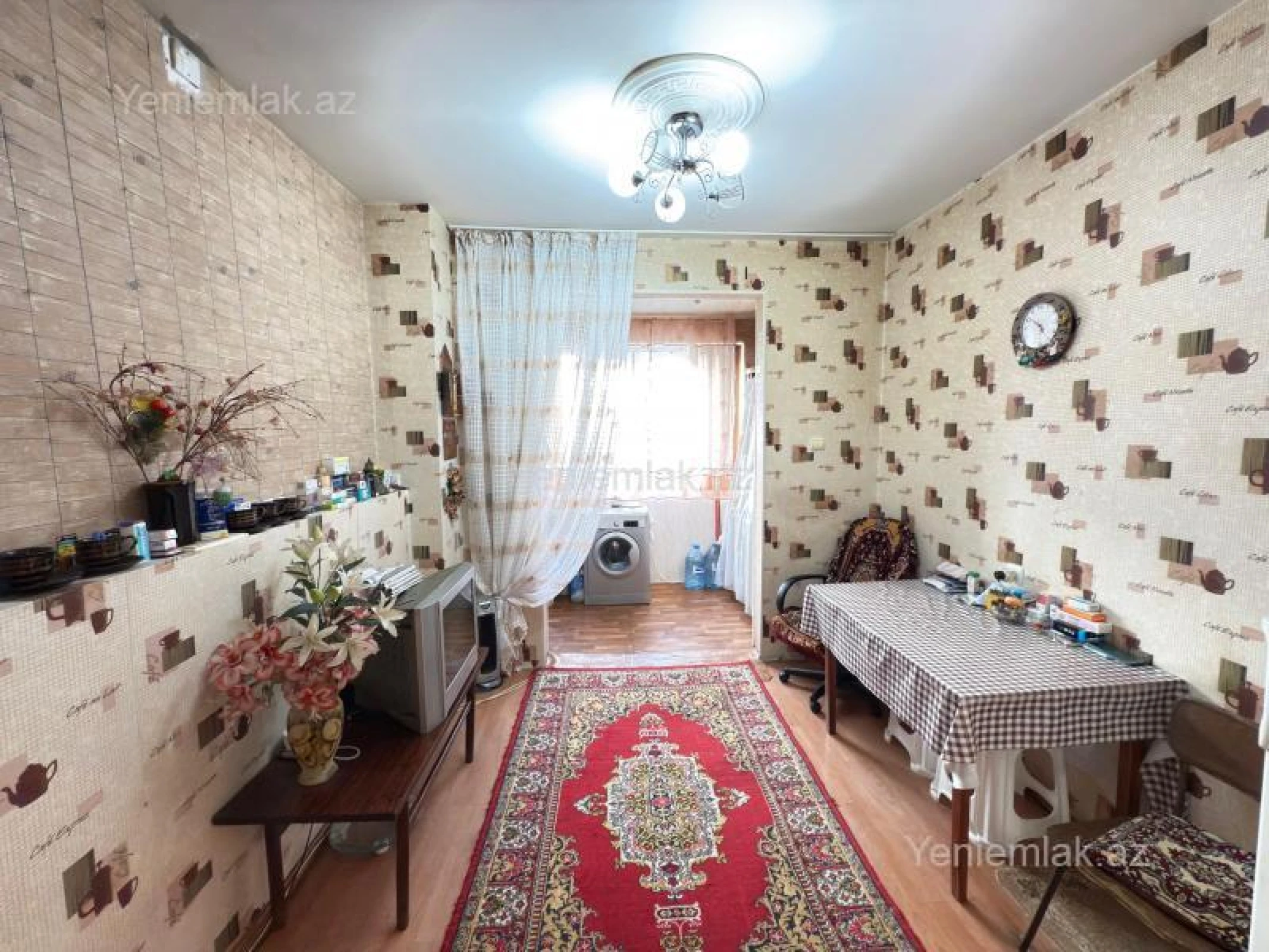 Satılır 3 otaqlı köhnə tikili 80 m²