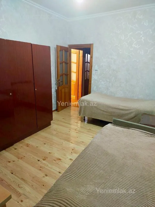 Satılır 3 otaqlı köhnə tikili 85 m²