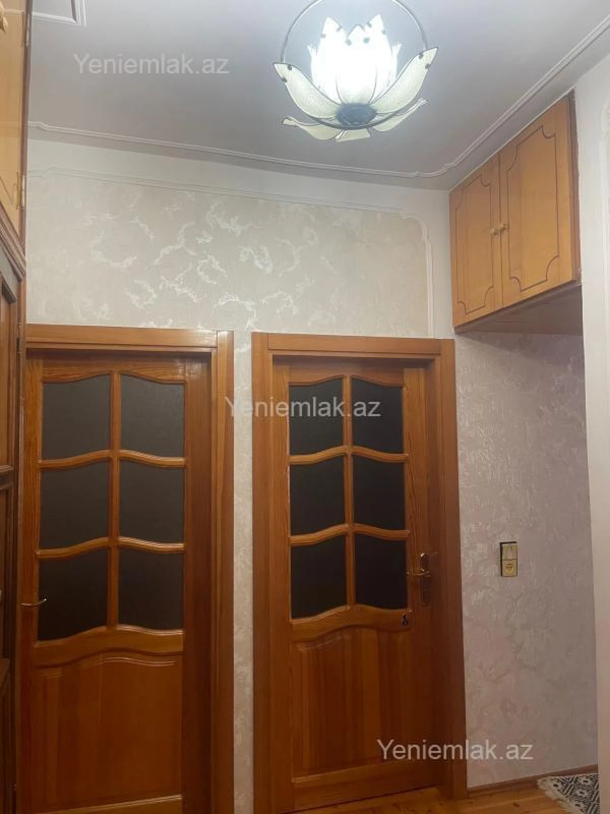 Satılır 3 otaqlı köhnə tikili 85 m²