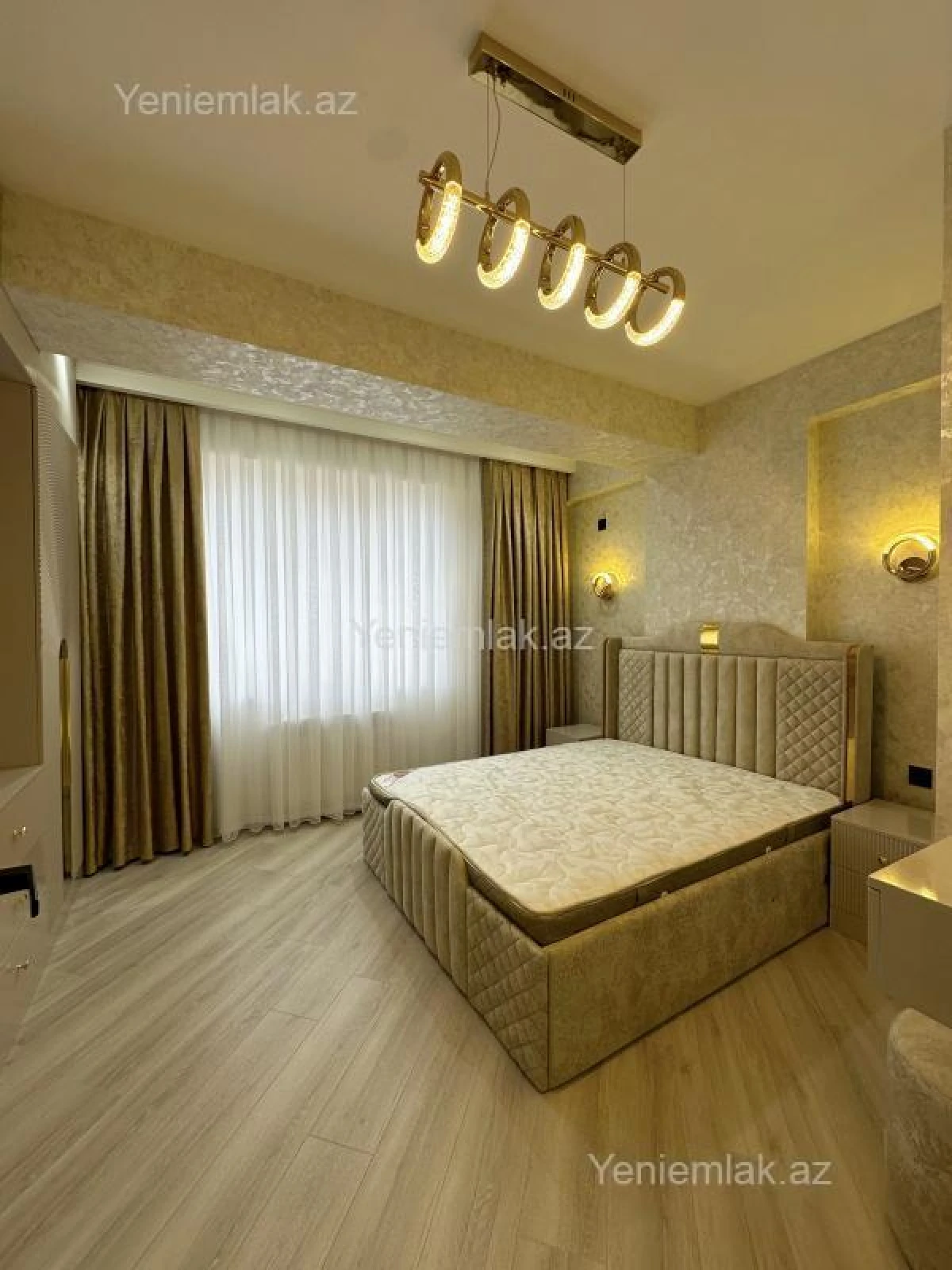 Satılır 3 otaqlı yeni tikili 88 m²